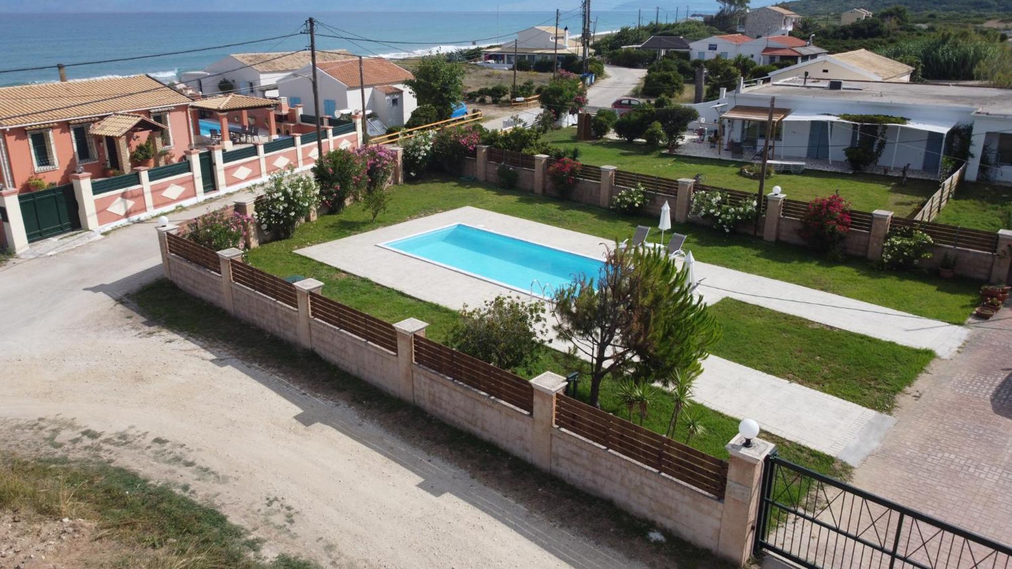 Almyra Beach House Corfu Almiros Beach Екстериор снимка