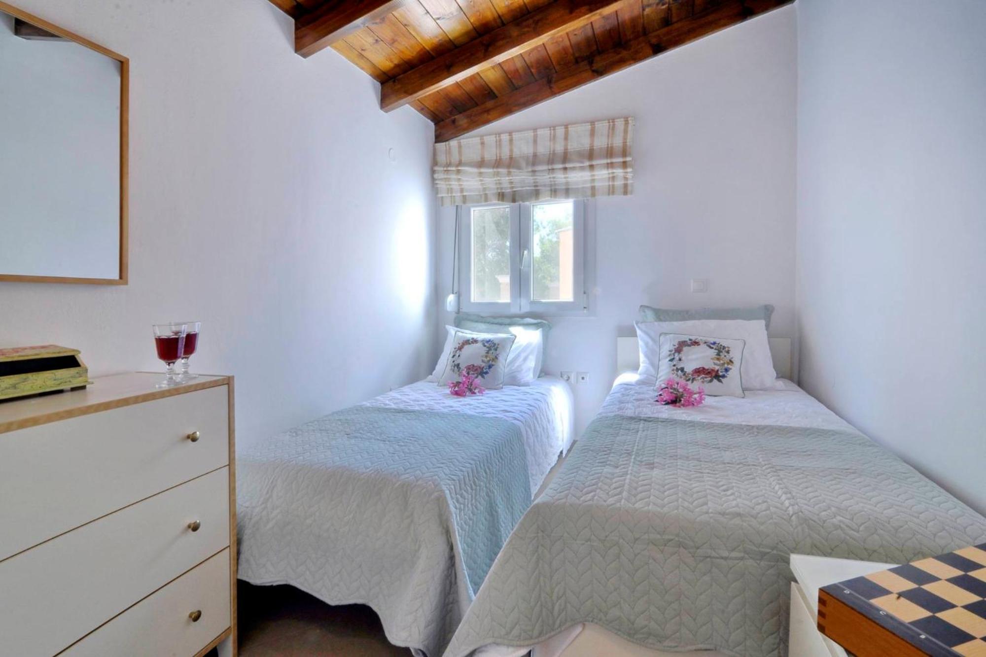 Almyra Beach House Corfu Almiros Beach Екстериор снимка