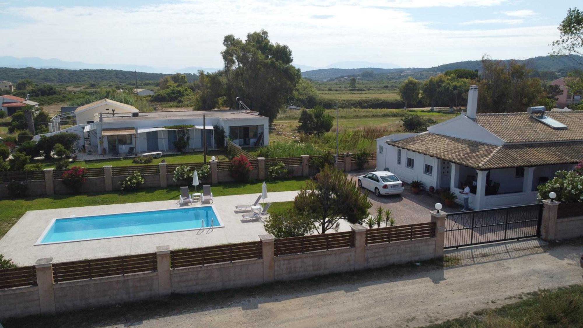 Almyra Beach House Corfu Almiros Beach Екстериор снимка